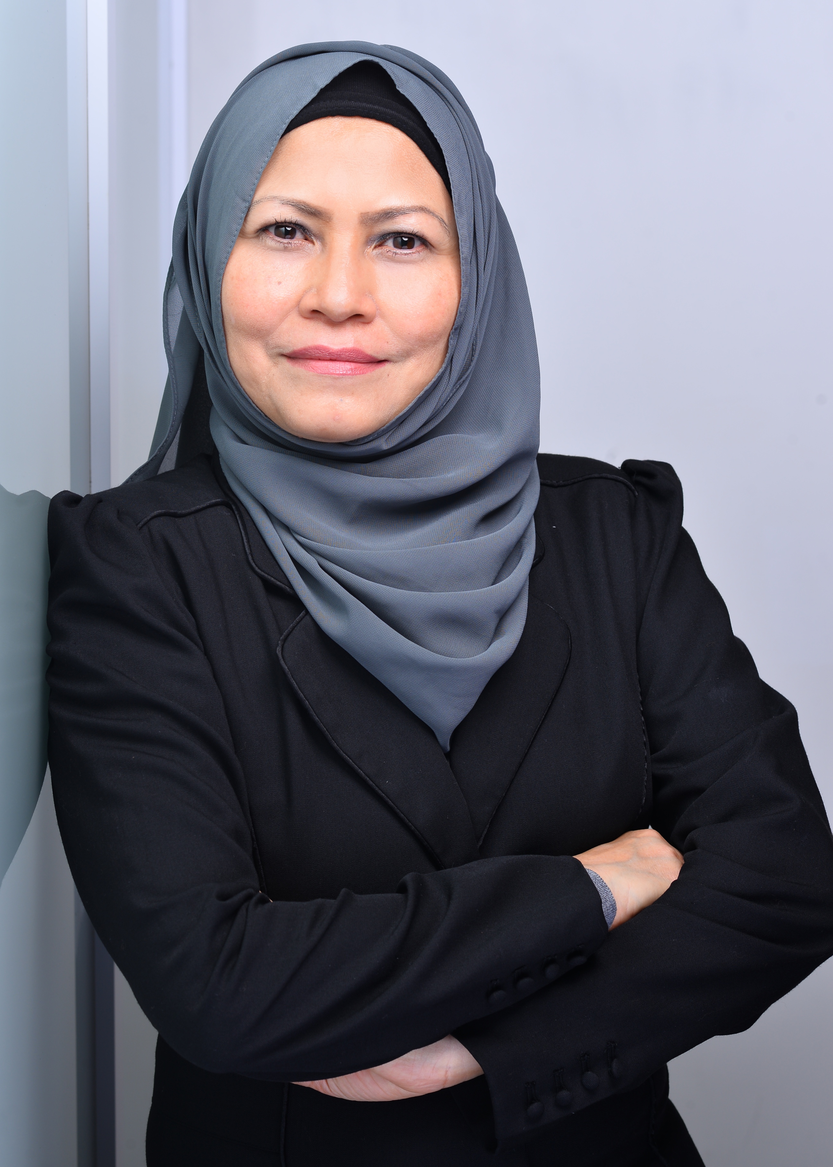 Mrs. Herina Suryani Stedtfeld